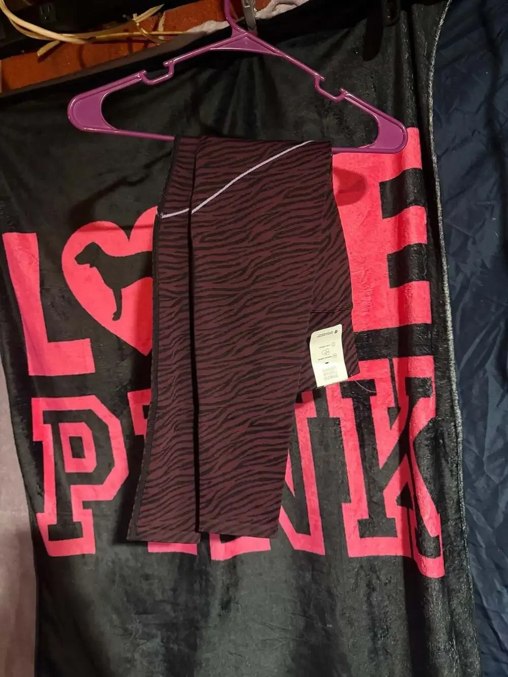 Victoria's Secret PINK Seamless Contour Leggings Size S/P Short
